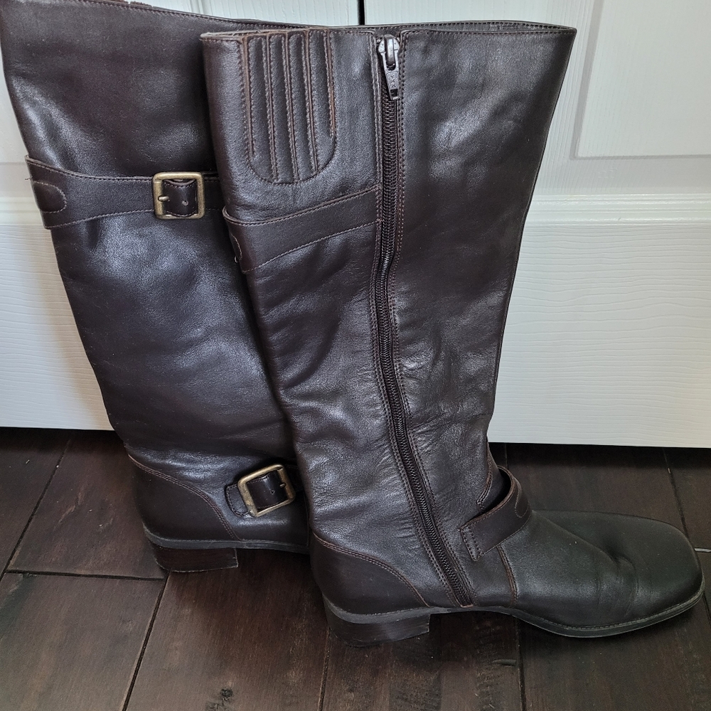 St. John's Bay brown leather boots